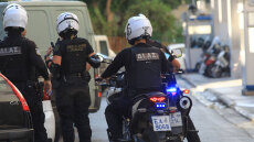 Συνελήφθησαν ανήλικοι μετά από καταδίωξη στο Γαλάτσι, επέβαιναν σε κλεμμένο δίκυκλο