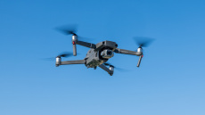 Υπουργείο Μεταφορών: Απαγορεύεται η χρήση drone σε περιοχές που πλήττονται από πυρκαγιά