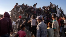 Πάνω από 200 Βρετανοί και Ιρλανδοί συγγραφείς ζητούν μποϊκοτάζ του Ισραήλ μέχρι να φτάσει στη Γάζα επαρκής βοήθεια