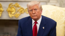 Νέους δασμούς έως και 250% στα εισαγόμενα φάρμακα εξαγγέλλει ο Τραμπ