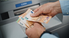 Τράπεζες: Τέλος οι χρεώσεις μέσω ΔΙΑΣ στα ΑΤΜ από 11 Αυγούστου - Δείτε αναλυτικά τι θα ισχύει