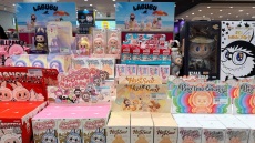 Κούκλες Labubu αξίας χιλιάδων δολαρίων κλάπηκαν από κατάστημα στο Λος Άντζελες