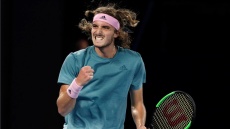 Επιστροφή στις νίκες και πρόκριση του Τσιτσιπά στο Σινσινάτι, 2-0 τον Μαροζάν - Δείτε βίντεο