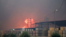 Φωτιά στην Αχαΐα: Η επόμενη μέρα στη ΒΙΠΕ Πάτρας - Καταστροφές σε επιχειρήσεις, καταστήματα και αποθήκες, δείτε βίντεο 