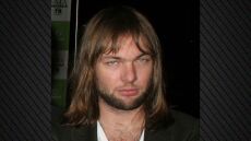 Maroon 5: Κατέθεσε αίτηση διαζυγίου η σύζυγος του πρώην μπασίστα τους - Ο Μίκι Μάντεν έστελνε σεξουαλικά μηνύματα σε ανήλικες