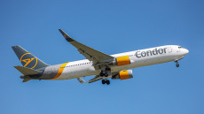 Περιπέτεια σε πτήση από Κέρκυρα για Γερμανία - Έπιασε φωτιά ο κινητήρας, το αεροπλάνο προσγειώθηκε στην Ιταλία, δείτε βίντεο