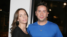 Δεν εμπλέκεται η Βάσω Μαζωνάκη στην αίτηση εγκλεισμού του τραγουδιστή, λέει η οικογένειά του 