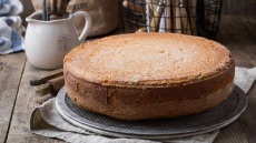 Φανουρόπιτα: Συμβολισμοί, μυστικά και 3 συνταγές που ίσως σας φανερώσουν όσα ψάχνετε