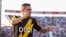 Ο Ολυμπιακός ενδιαφέρεται για τον Χόρχε ντε Φρούτος της Ράγιο Βαγιεκάνο, σύμφωνα με τη Marca