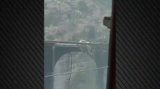 Τρόμος για οδηγούς στη Σικελία: Γέφυρα καταρρέει ενώ τη διασχίζουν τα οχήματα, δείτε βίντεο