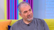 Δημήτρης Σταρόβας για την επιστροφή του στη σκηνή μετά το εγκεφαλικό: «Δεν θέλω να με λυπούνται»