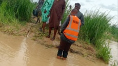 Αγνοείται η τύχη περισσότερων από 40 ανθρώπων σε ναυάγιο στη Νιγηρία 