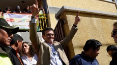 Η νέα κυβέρνηση της Βολιβίας ανακοίνωσε μαζική μείωση των δημοσίων δαπανών 