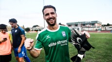 «Ήρωας» ο Ξενόπουλος: Έπιασε τρία πέναλτι με... μισό πόδι και έστειλε την Κηφισιά στην επόμενη φάση του Κυπέλλου