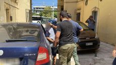 Προσωρινά κρατούμενος ο 56χρονος που μαχαίρωσε τη σύντροφό του στα Χανιά: Ήταν η κακιά στιγμή, ισχυρίστηκε