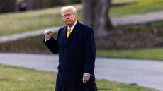 «Πρέπει να μας δώσουν μαγνήτες» - Ο Τραμπ απειλεί ξανά την Κίνα με δασμούς 200% για τις σπάνιες γαίες