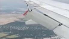 Τρόμος σε πτήση της Delta στις ΗΠΑ: Ξεκόλλησε τμήμα του φτερού σε δρομολόγιο Ορλάντο - Όστιν, δείτε βίντεο