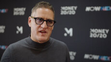 Η ανατροπή της γουρούνας του Tom Greenwood στη Μύκονο - Πώς έγινε το σοβαρό ατύχημα
