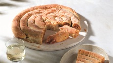 Στριφτή πίτα «γεμιστά»
