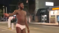 Στο νοσοκομείο ο Lil Nas X - Βγήκε στον δρόμο μόνο με το εσώρουχο και τις μπότες του - Δείτε βίντεο