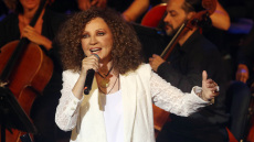 Αποσύρει τη συμμετοχή της στο Sani Festival η Γλυκερία λόγω απειλής επεισοδίων από το φιλοπαλαιστινιακό κίνημα BDS