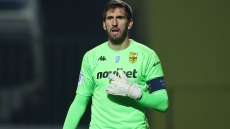 Τέλος εποχής για τον Χουλιάν Κουέστα στον Άρη: Ο Ισπανός τερματοφύλακας πηγαίνει στην Αντάλιασπορ