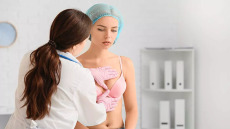 Προληπτική μαστεκτομή: Σωτήρια αλλά όχι ισότιμη θεραπεία – Το κενό στη φροντίδα του καρκίνου του μαστού