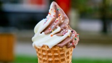 Πώς φτιάχνουμε παγωτό μηχανής στο σπίτι, χωρίς ειδικό εξοπλισμό