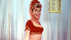 Η Μπάρμπαρα Έντεν από το «Η Τζίνι και το τζίνι» έγινε 94 - Δείτε πώς είναι σήμερα