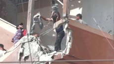 Διεθνής κατακραυγή για τον φονικό βομβαρδισμό νοσοκομείου στη Γάζα - «Τραγική ατυχία» το χαρακτηρίζει ο Νετανιάχου 