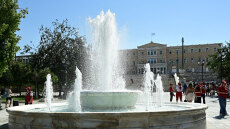 Επαναλειτουργεί το σιντριβάνι της πλατείας Συντάγματος - Συντηρήθηκε μετά από 153 χρόνια