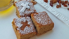 Φανουρόπιτα: Συμβολισμοί, μυστικά και τρεις συνταγές που ίσως σας φανερώσουν όσα ψάχνετε