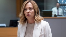 Οργή Μελόνι για απόφαση δικαστηρίου στην Ιταλία που αποζημιώνει γερμανική ΜΚΟ με 76.000 ευρώ