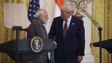 Δασμοί Τραμπ 50% στην Ινδία: Εμπορικός πόλεμος με φόντο το ρωσικό πετρέλαιο