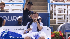 US OPEN: Πρόστιμο 42.500 ευρώ στον Μεντβέντεφ για ανάρμοστη συμπεριφορά την ώρα του αγώνα με τον Μπονζί - Βίντεο