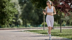 Από το ιαπωνικό περπάτημα στο forest bathing – Το περπάτημα που θα κάνει τους fitness στόχους σας πραγματικότητα