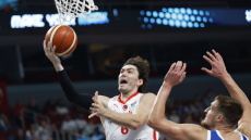 Eurobasket 2025: Ακάθεκτη Τουρκία έκανε το 2/2 με ηγέτη Σενγκούν, 92-78 την Τσεχία - Βίντεο
