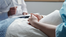 Κορωνοϊός: Την αυγουστιάτικη έξαρση επιβεβαιώνει ο ΕΟΔΥ – Σε ποιες περιοχές καταγράφονται τα περισσότερα κρούσματα