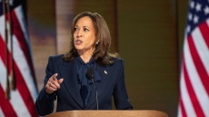 Ο Τραμπ ανακάλεσε την προστασία της Κάμαλα Χάρις από τη Μυστική Υπηρεσία