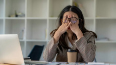 Σύνδρομο χρόνιας κόπωσης: Τα «ένοχα» γονίδια και ο ρόλος της ψυχολογίας – Νέα μελέτη διευκρινίζει