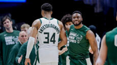 Επέστρεψε στον μαγικό κόσμο του NBA και στους Μιλγουόκι Μπακς ο Θανάσης Αντετοκούνμπο - Υπέγραψε εγγυημένο συμβόλαιο 2,9 εκατ. δολαρίων