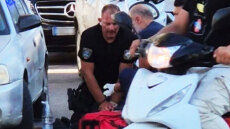 «Είδα ότι δεν ανέπνεε και ξεκίνησα ΚΑΡΠΑ» - Η περιγραφή του αστυνομικού που έσωσε τη ζωή του ηλικιωμένου στη Σαντορίνη