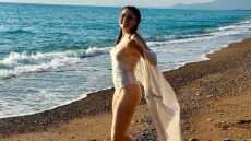 Η Αποστολία Ζώη αναπολεί ήδη το καλοκαίρι - Δείτε τις φωτογραφίες που ανέβασε 