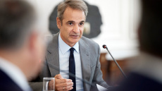 Σύσκεψη στο Μαξίμου υπό τον Μητσοτάκη για την κατάσταση στην αγορά λόγω Μέσης Ανατολής, από αύριο το μέτρο της επιδότησης του diesel