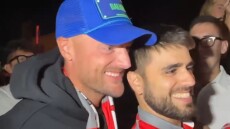 Υποδοχή ήρωα από τους οπαδούς της Κρεμονέζε στον Βάρντι - Δείτε βίντεο
