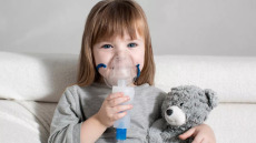 Ποιος είναι ο διατροφικός «ύποπτος» που ενοχοποιείται για το παιδικό άσθμα