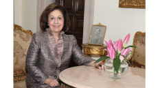 Η Πριγκίπισσα Αικατερίνη της Σερβίας επιστρέφει στο Βελιγράδι έχοντας «νικήσει» τον καρκίνο