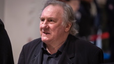 Ο ηθοποιός Ζεράρ Ντεπαρντιέ παραπέμπεται σε δίκη για βιασμό και σεξουαλική επίθεση