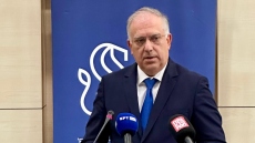 Θεοδωρικάκος: Μόνιμο το μέτρο για την απαγόρευση προσφορών για τρεις μήνες μετά από ανατιμήσεις