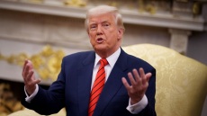 Τραμπ για την επίθεση του Ισραήλ: Νιώθω άσχημα για την τοποθεσία, αλλά η εξουδετέρωση της Χαμάς αξίζει να επιτευχθεί